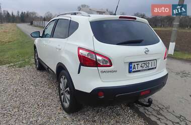 Внедорожник / Кроссовер Nissan Qashqai 2010 в 