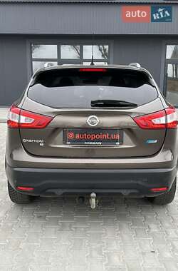 Позашляховик / Кросовер Nissan Qashqai 2014 в 