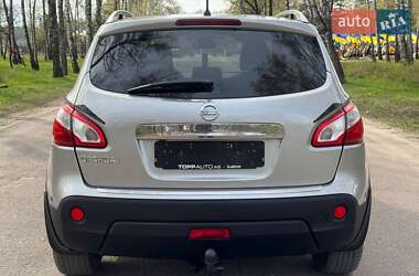 Внедорожник / Кроссовер Nissan Qashqai 2011 в 