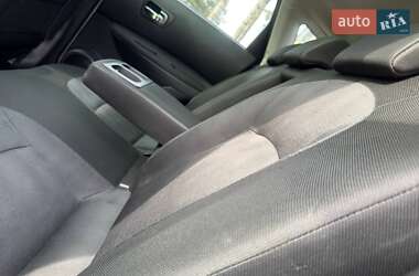 Внедорожник / Кроссовер Nissan Qashqai 2011 в 