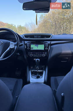 Внедорожник / Кроссовер Nissan Qashqai 2016 в 