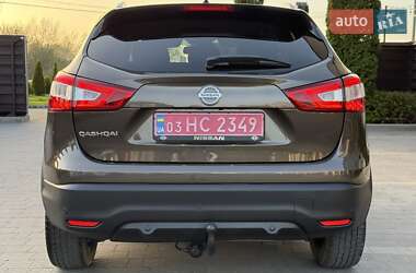 Внедорожник / Кроссовер Nissan Qashqai 2016 в 