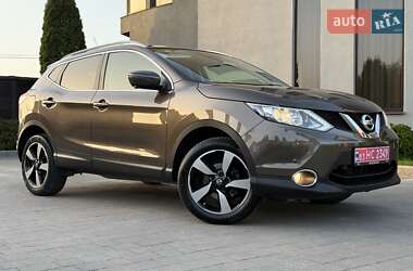 Внедорожник / Кроссовер Nissan Qashqai 2016 в 