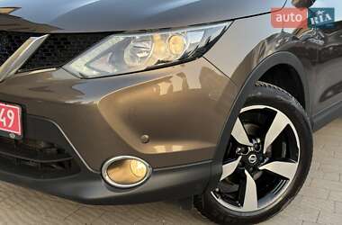 Внедорожник / Кроссовер Nissan Qashqai 2016 в 