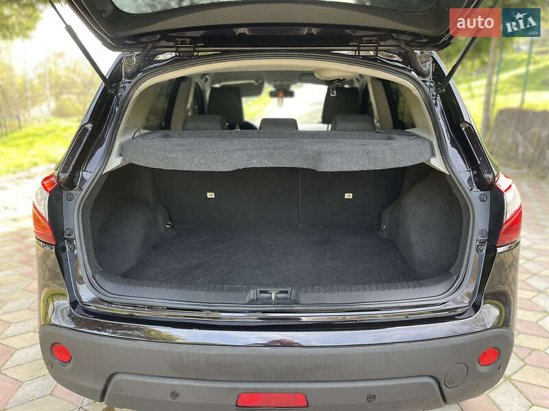 Позашляховик / Кросовер Nissan Qashqai 2010 в Коломиї