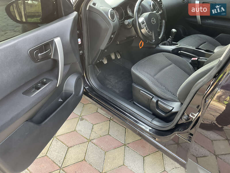 Позашляховик / Кросовер Nissan Qashqai 2010 в Коломиї