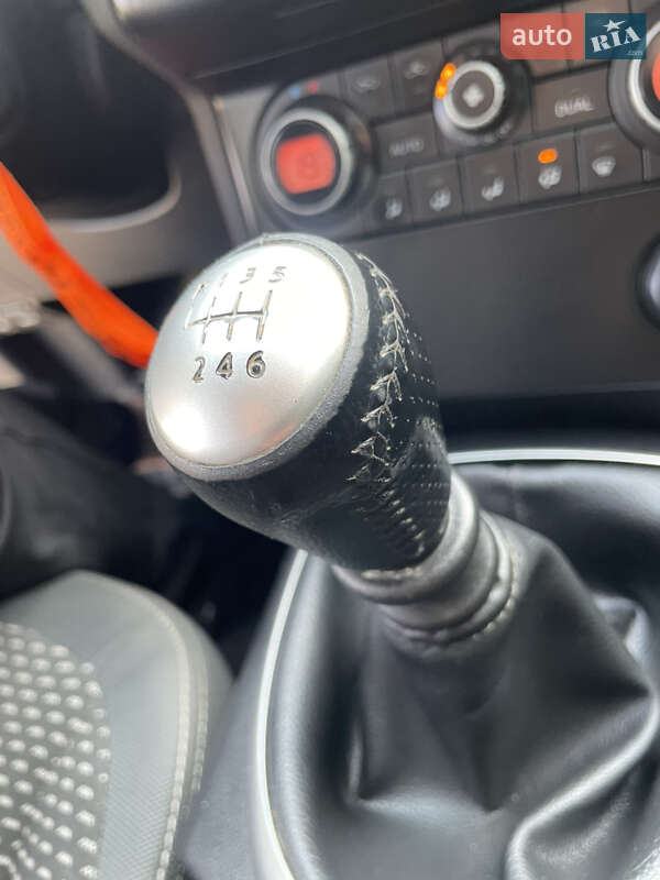Позашляховик / Кросовер Nissan Qashqai 2010 в Коломиї
