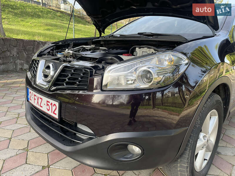 Позашляховик / Кросовер Nissan Qashqai 2010 в Коломиї
