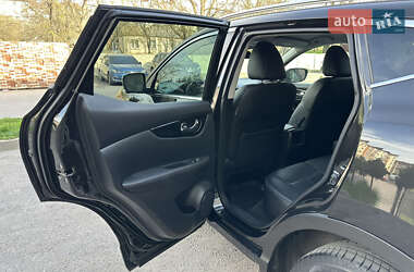Внедорожник / Кроссовер Nissan Qashqai 2015 в 