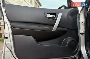 Внедорожник / Кроссовер Nissan Qashqai 2011 в 