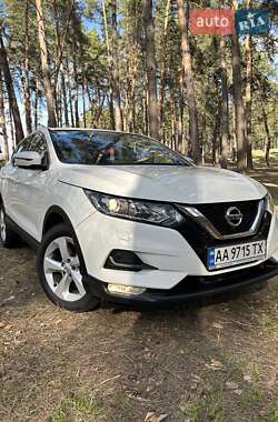 Внедорожник / Кроссовер Nissan Qashqai 2018 в 