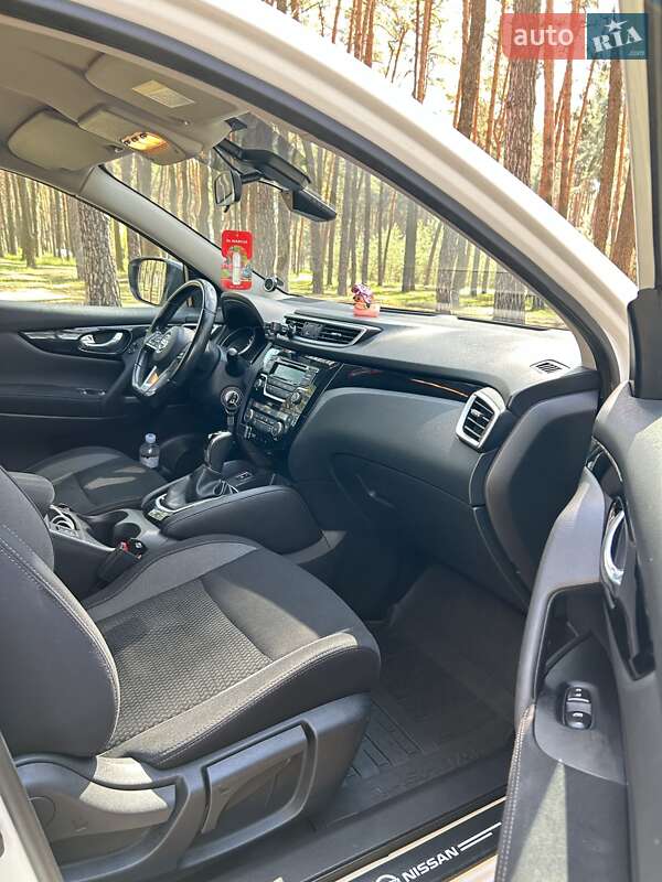 Внедорожник / Кроссовер Nissan Qashqai 2018 в Киеве