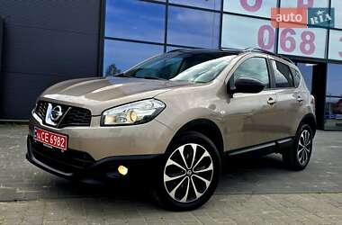Внедорожник / Кроссовер Nissan Qashqai 2013 в 