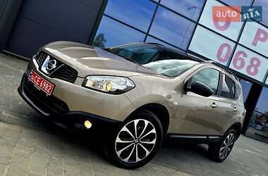 Внедорожник / Кроссовер Nissan Qashqai 2013 в 