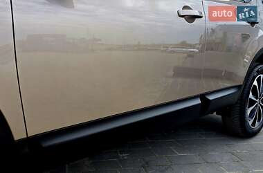 Внедорожник / Кроссовер Nissan Qashqai 2013 в 