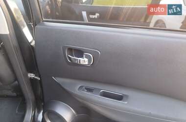 Внедорожник / Кроссовер Nissan Qashqai 2008 в 