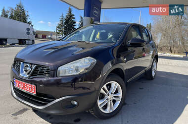 Внедорожник / Кроссовер Nissan Qashqai 2010 в Дубно