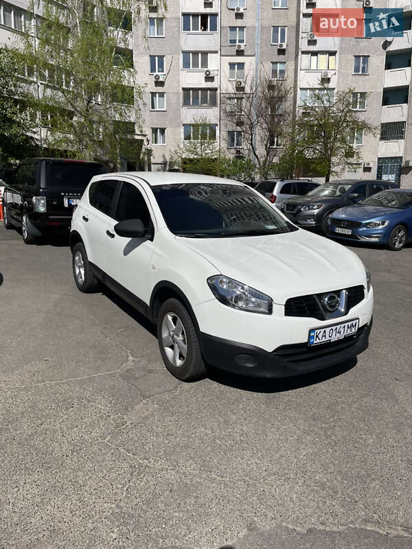 Позашляховик / Кросовер Nissan Qashqai 2012 в Києві