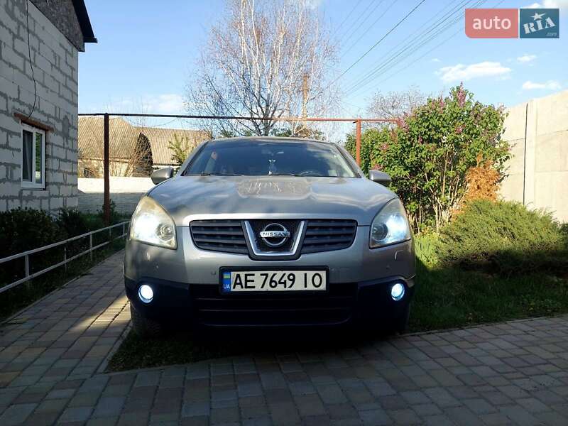 Позашляховик / Кросовер Nissan Qashqai 2007 в 