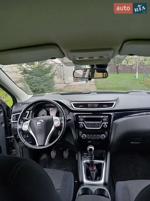Внедорожник / Кроссовер Nissan Qashqai 2014 в Ивано-Франковске