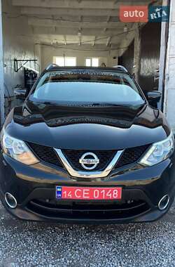 Позашляховик / Кросовер Nissan Qashqai 2016 в 