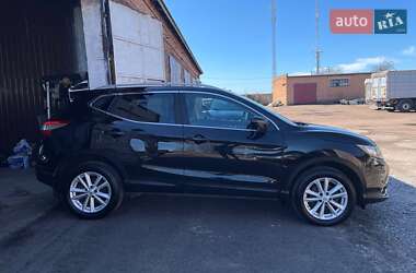 Позашляховик / Кросовер Nissan Qashqai 2016 в 