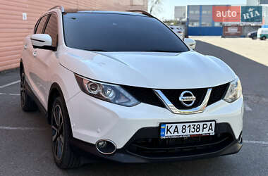 Позашляховик / Кросовер Nissan Qashqai 2015 в Києві