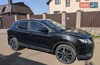 Внедорожник / Кроссовер Nissan Qashqai 2016 в 