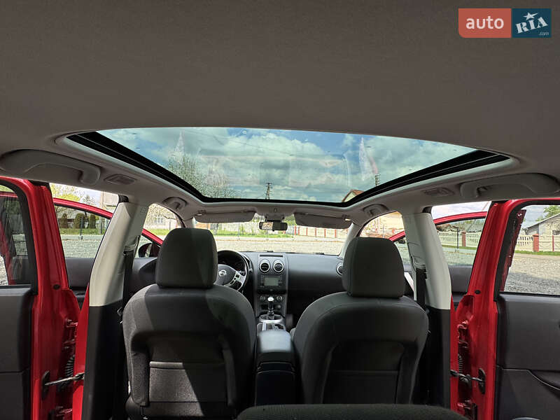 Позашляховик / Кросовер Nissan Qashqai 2012 в Самборі