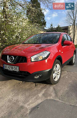 Внедорожник / Кроссовер Nissan Qashqai 2011 в 