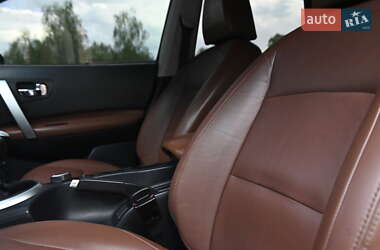 Позашляховик / Кросовер Nissan Qashqai 2008 в 