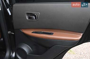 Позашляховик / Кросовер Nissan Qashqai 2008 в 
