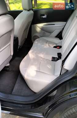 Позашляховик / Кросовер Nissan Qashqai 2012 в 