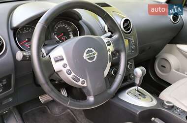 Позашляховик / Кросовер Nissan Qashqai 2012 в 