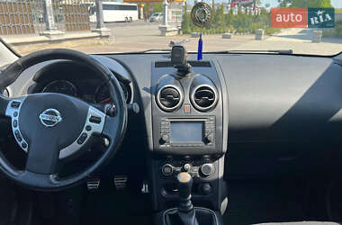 Внедорожник / Кроссовер Nissan Qashqai 2011 в 