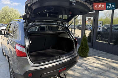 Внедорожник / Кроссовер Nissan Qashqai 2012 в 
