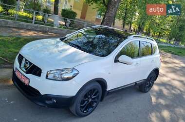 Внедорожник / Кроссовер Nissan Qashqai 2012 в Дубно