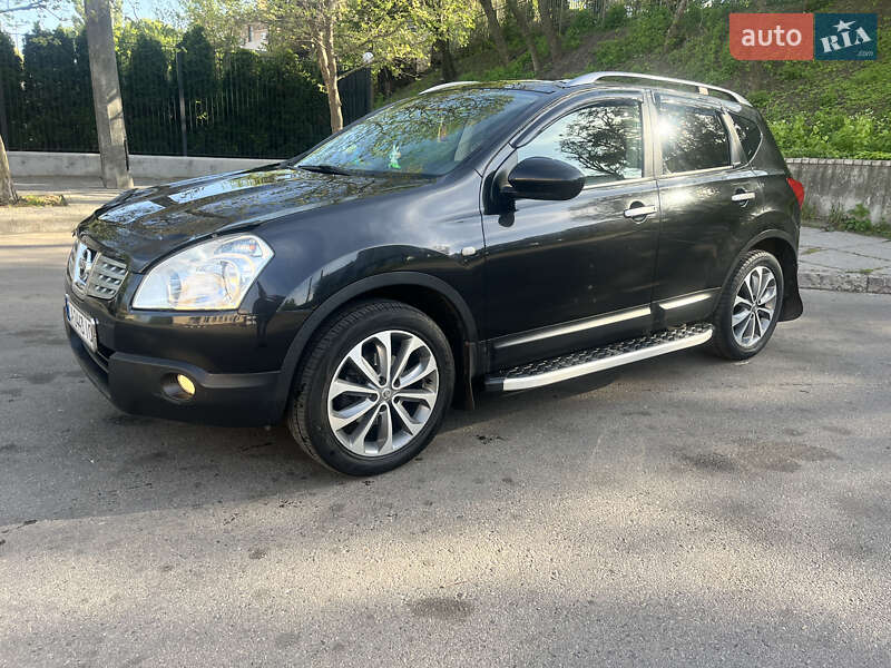 Позашляховик / Кросовер Nissan Qashqai 2009 в 