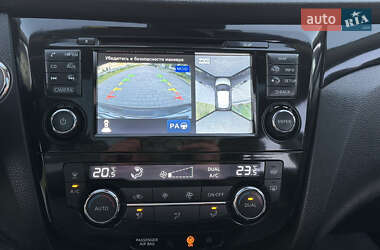 Позашляховик / Кросовер Nissan Qashqai 2015 в 