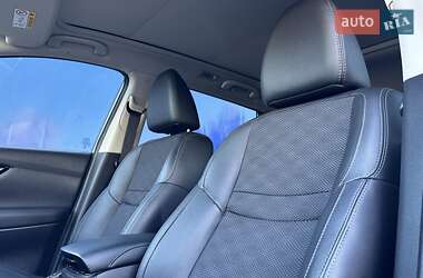 Позашляховик / Кросовер Nissan Qashqai 2014 в 