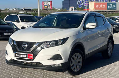 Внедорожник / Кроссовер Nissan Qashqai 2018 в 