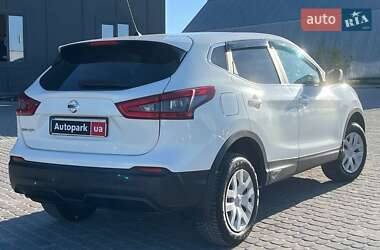 Внедорожник / Кроссовер Nissan Qashqai 2018 в 