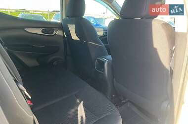 Внедорожник / Кроссовер Nissan Qashqai 2018 в 