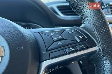 Внедорожник / Кроссовер Nissan Qashqai 2018 в 