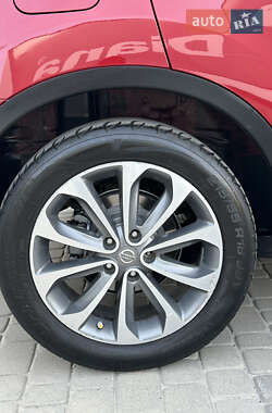 Внедорожник / Кроссовер Nissan Qashqai 2010 в 