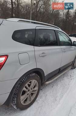 Позашляховик / Кросовер Nissan Qashqai 2011 в Смілі
