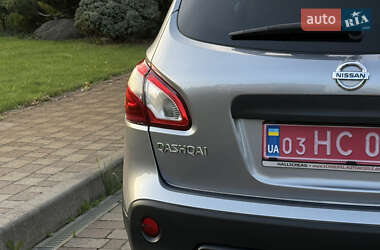 Внедорожник / Кроссовер Nissan Qashqai 2011 в 