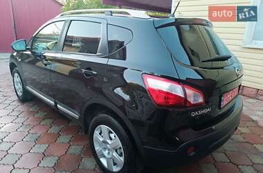 Позашляховик / Кросовер Nissan Qashqai 2011 в 