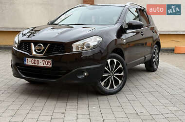 Позашляховик / Кросовер Nissan Qashqai 2010 в Коломиї