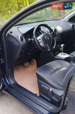Внедорожник / Кроссовер Nissan Qashqai 2010 в 
